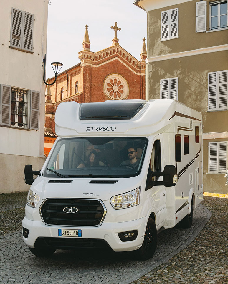 Nowy dealer marki Etrusco - kampery Suwałowski 1