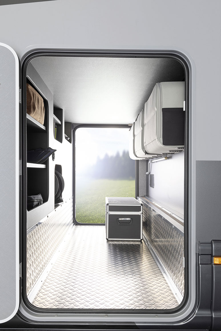 Kamper z napędem na 4 koła. Globebus Performance 3