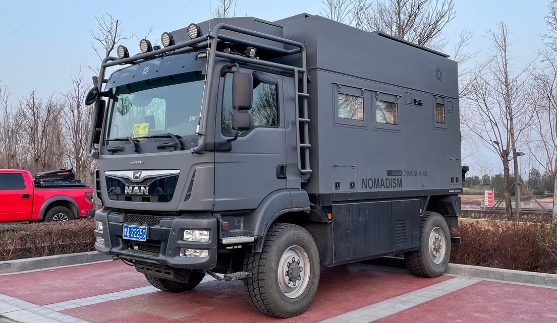 Kamper z Chin typ ekspedycyjny 