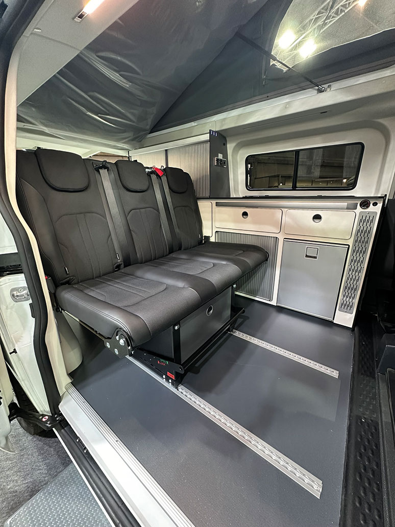 Budujesz kamper? Sprawdź najniebezpieczniejsze miejsca w kamperze 4