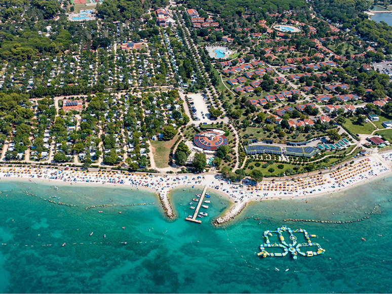 Kempingi nad wspólnym morzem – San Francesco i BiVillage 1