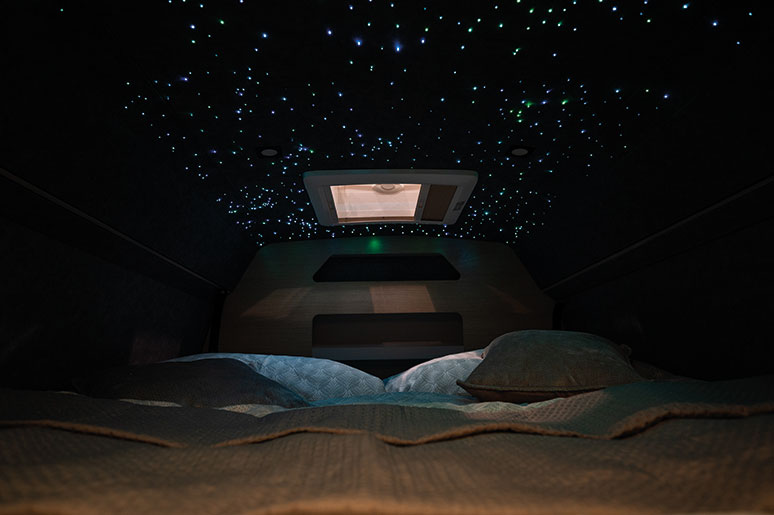 Balcamp Scorpio na bazie 190-konnego Mercedesa 4