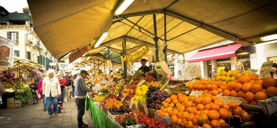 Bazar w Wenecji - gotowanie 