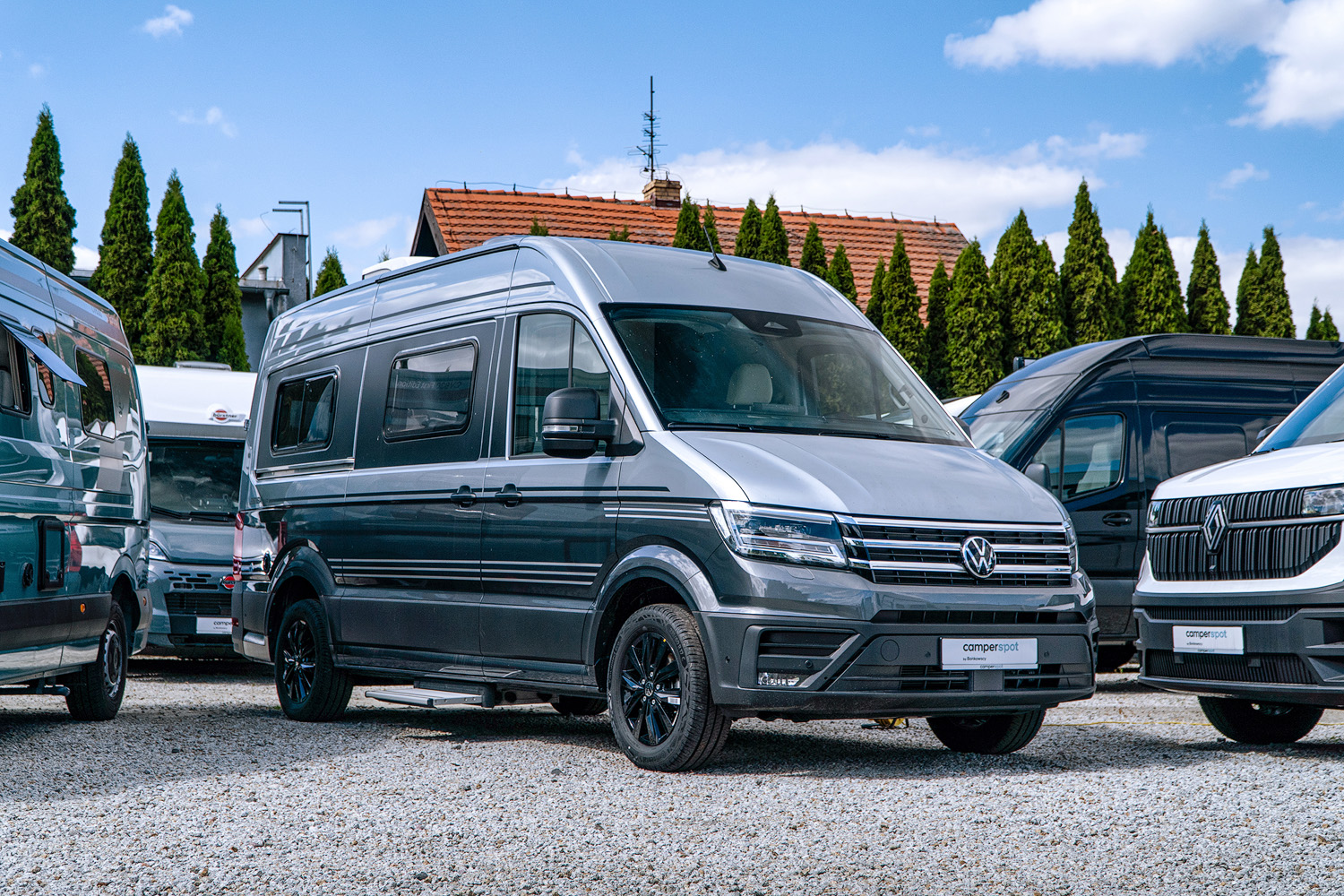 CamperSpot wyprzedaje kampery