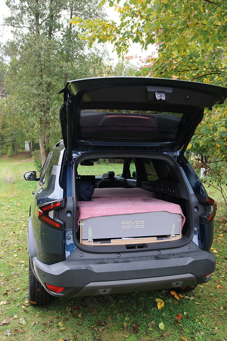 Przetestowałem Bigstera z łóżkiem w bagażniku 3