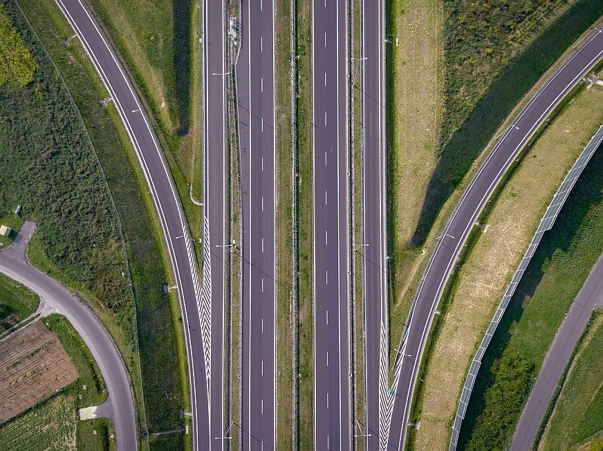 1 listopada Rząd rozszerzy sieć dróg płatnych  w systemie e-TOLL 2