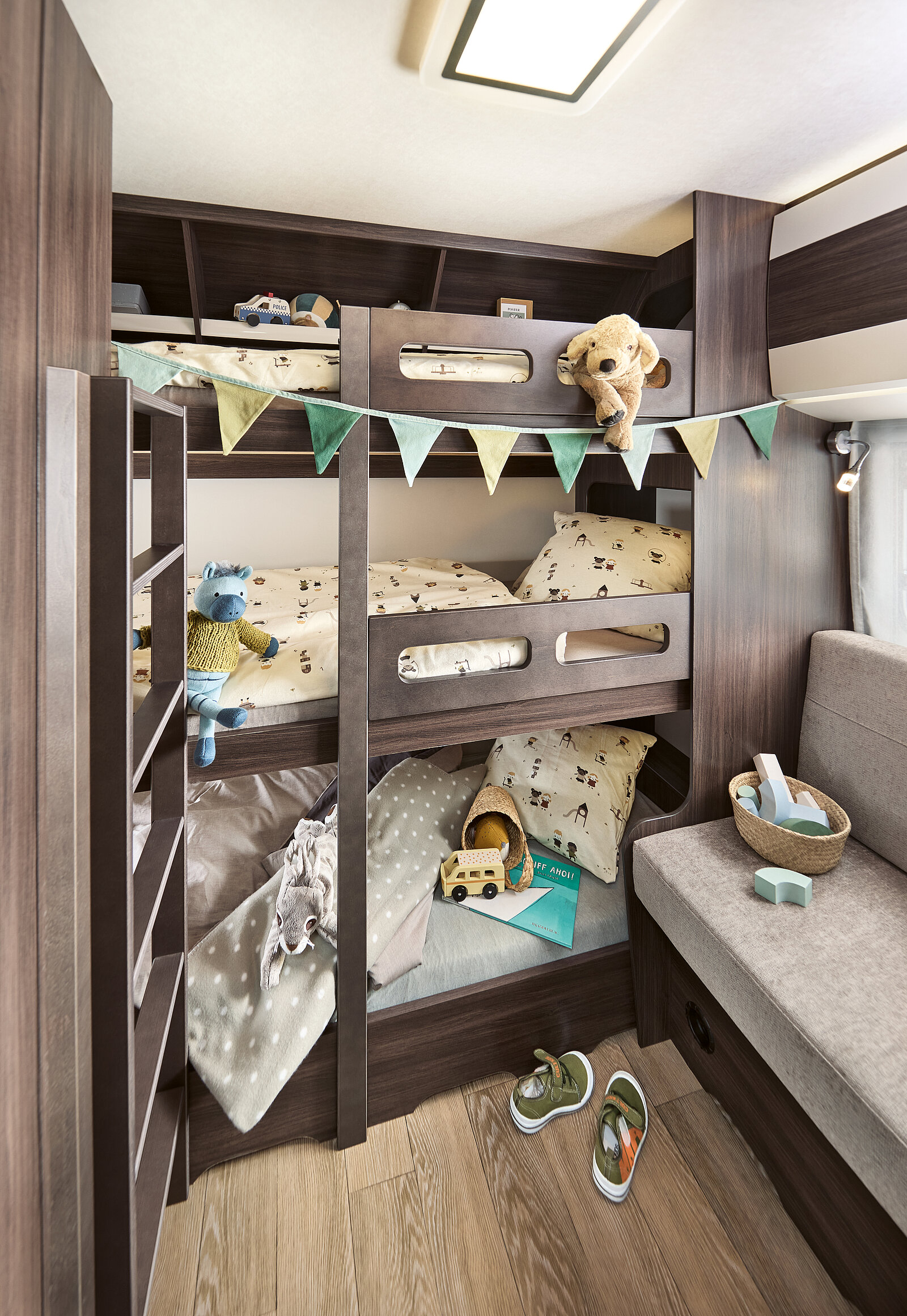 Hobby 2027