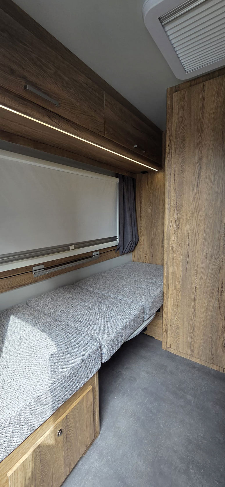 Dziedzictwo krajowej legendy. Przyczepa kempingowa Niewiadów N-Cross 11