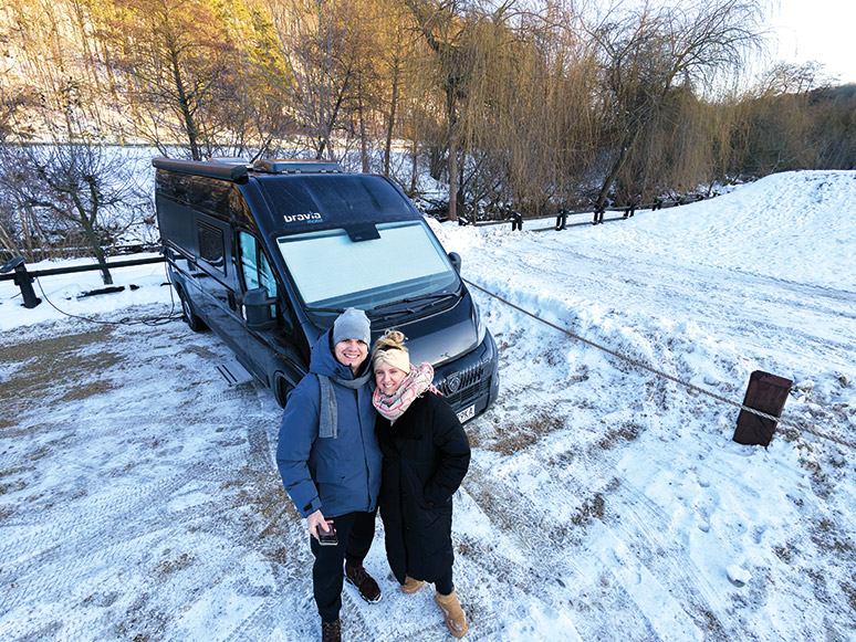 Test Bravia Mobil Swan 599. Czy przetrwa zimę? 1