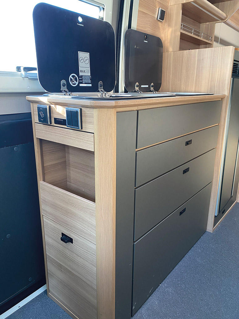 Test Bravia Mobil Swan 599. Czy przetrwa zimę? 6