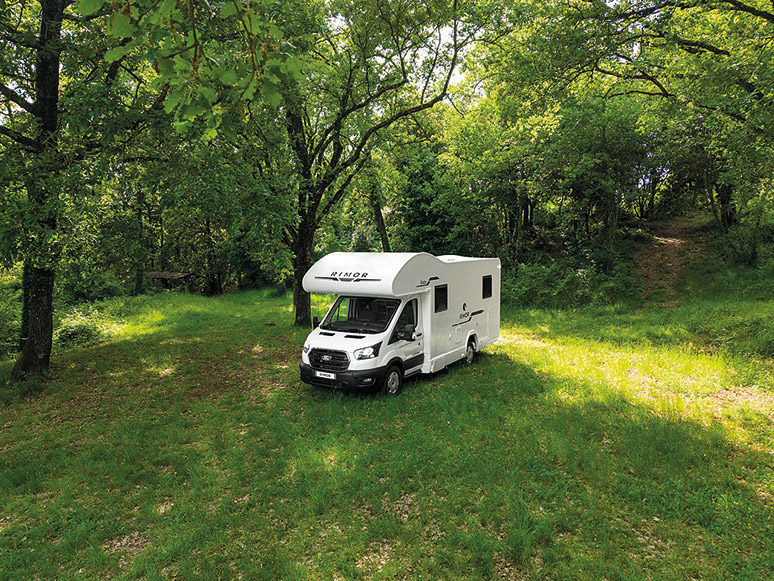 Na każdą trasę i każdy portfel – oferta taniekamperowanie.pl 12