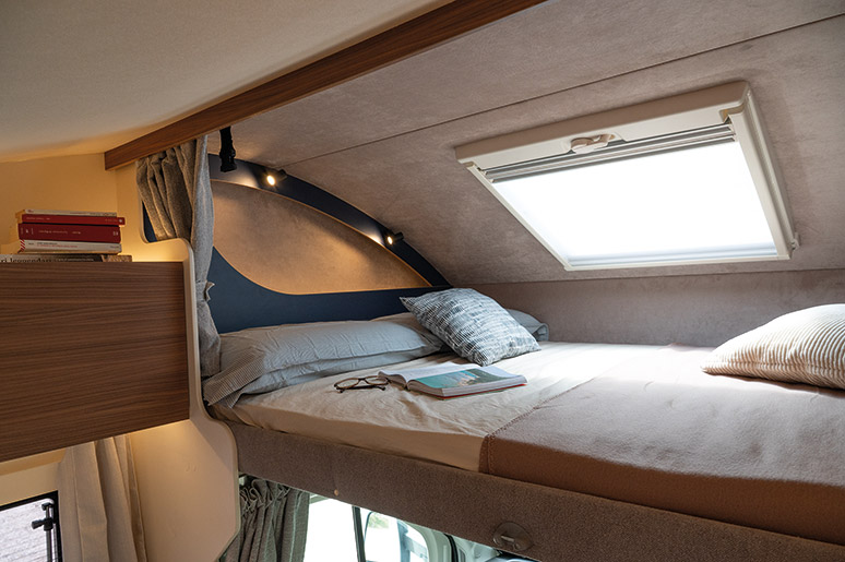 Między funkcją a wygodą. Kampery Rimor na sezon 2026 6