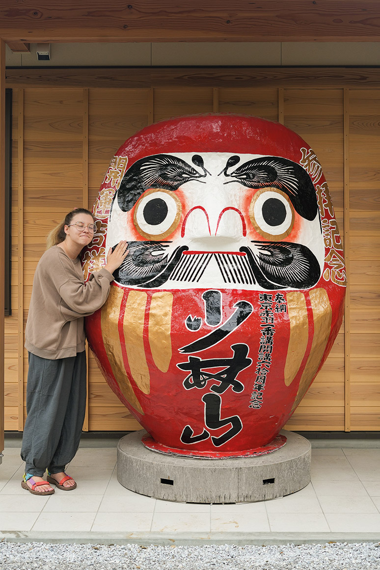 Wycieczka do Japonii. Sakura za oknem kampera 5