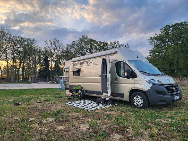 Przydasizm. Kult caravaningowy zwany