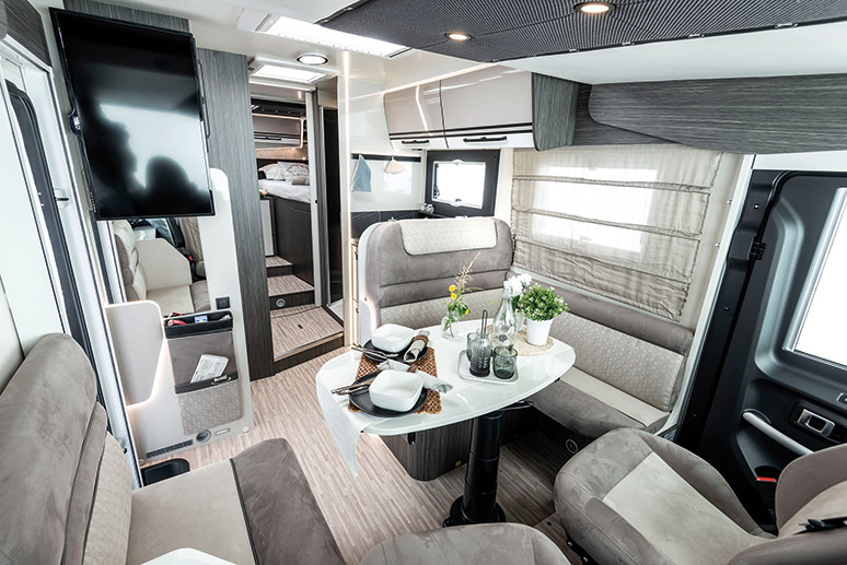 Nowy salon Spider Camper. Otomin koło Gdańska 5