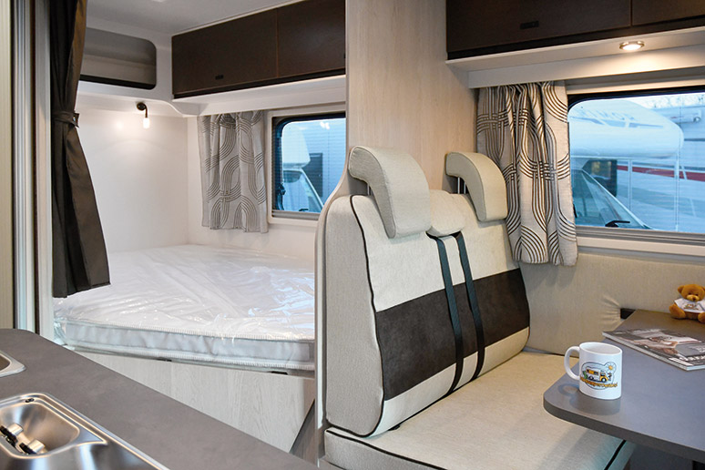 Rimor Ekos. Sztuka caravaningowego minimalizmu 3